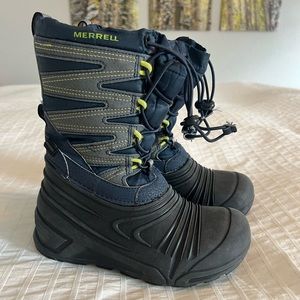 Merrell snow boots - size 13 (little kids)